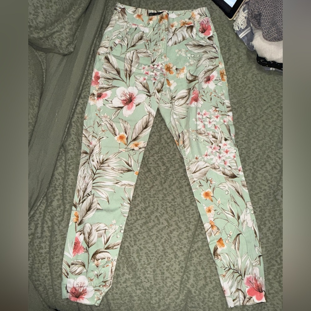 Zara Basic Mint Floral Pants